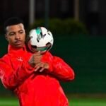 حين يصبح البلاستيك جزءاً من غذائنا: تحذيرات علمية من تلوث صامت