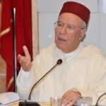 الجامعة تتضامن مع الدولي عمر الهلالي وترفض العنصرية