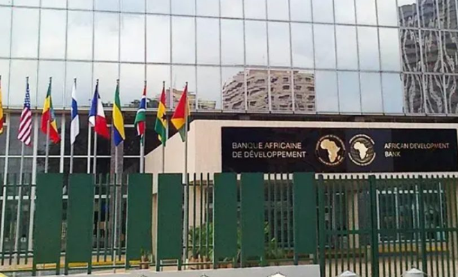 اتفاق منحة بين البنك الإفريقي للتنمية وبنك المغرب لدعم المدفوعات الإلكترونية وتعزيز الشمول المالي