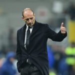 لاعبات إيران يكسرن الصمت ويرددن النشيد وسط قلق بسبب الحرب